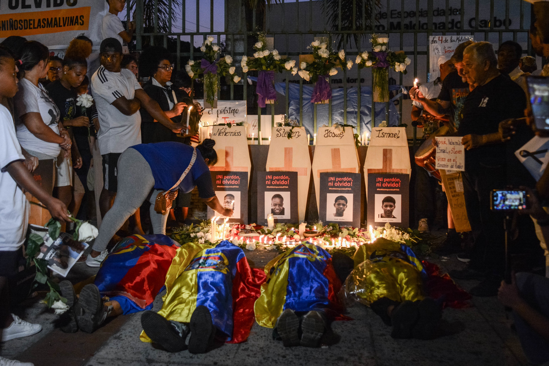 Los4DeLasMalvinas 76